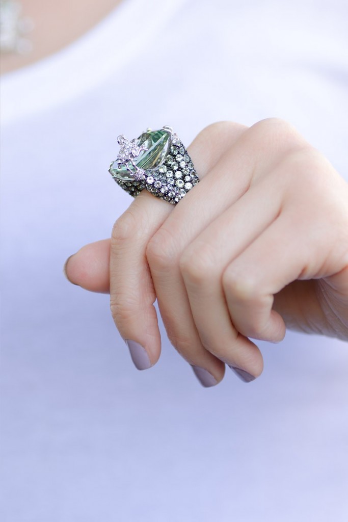 Adolfo Courrier Green Sapphire Frog Ring | Oster Jewelers Blog