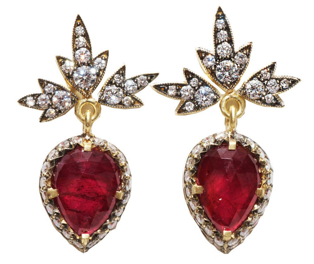 01 Sylva & Cie Ruby Earrings