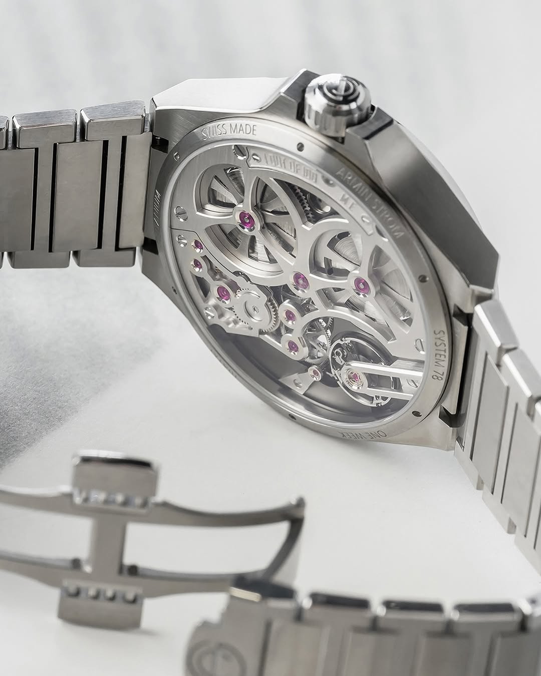 Case-back of the Armin Strom One Week Skeleton Titanium
