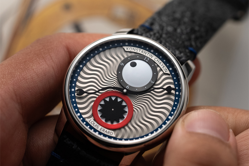 Le Régulateur Louis Erard x Konstantin Chaykin III Blue Time Eater - Closeup2