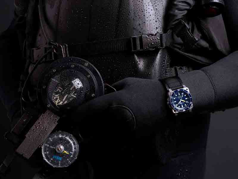 Bell & Ross BR-03 Diver Blue Steel
