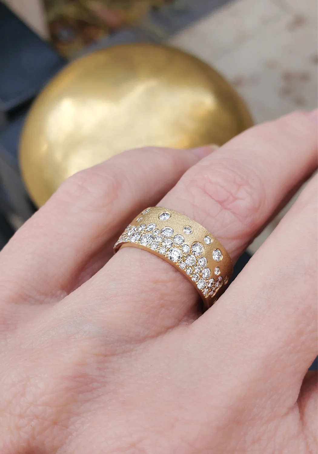 Dilamani 14KYG Diamond Confetti Ring