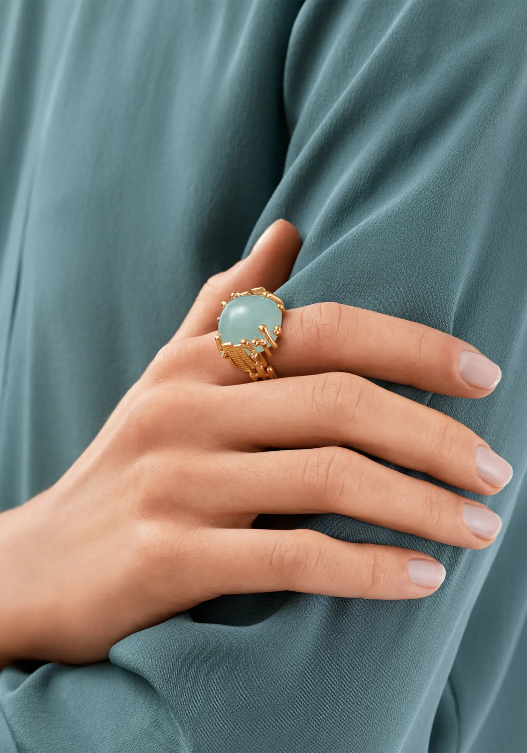 Ole Lynggaard Boho Large 18KYG Aquamarine Ring