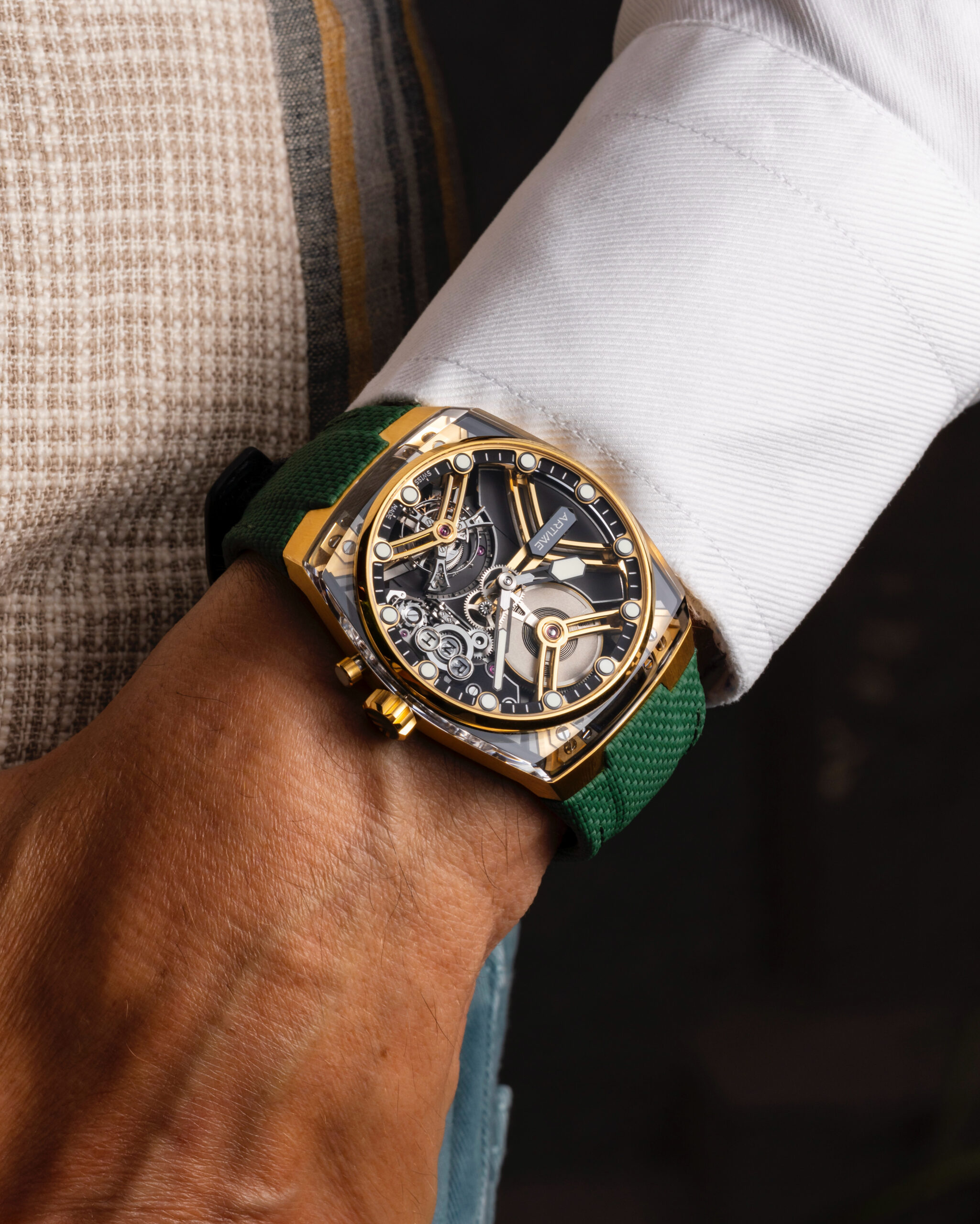 Artime ART01-3N on the wrist