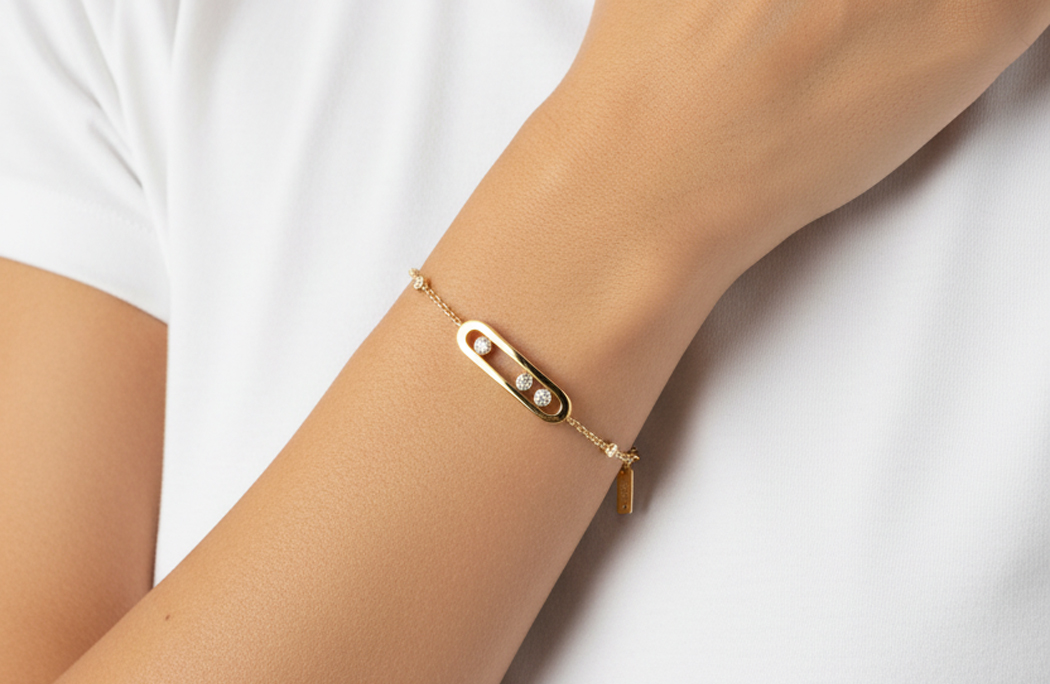Messika Baby Move 18K Yellow Gold Diamond Bracelet - Closeup