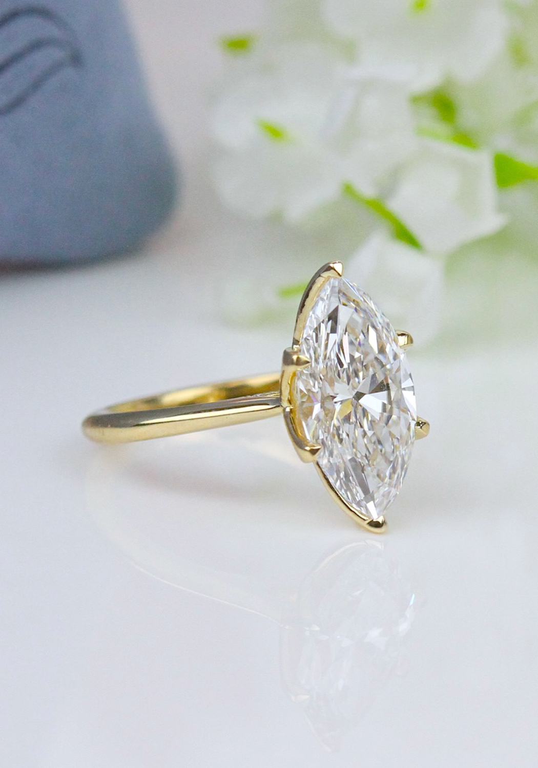 Parade Design 18KYG Marquise Semi-Mount Diamond Engagement Ring